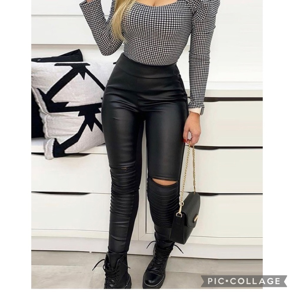 Black Faux Leather Leggings w/Zipper - Picture 1 of 5